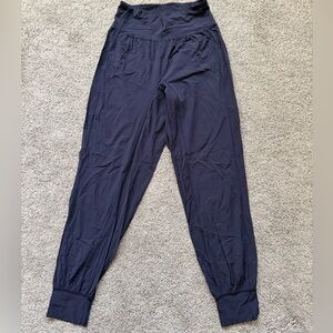 Lululemon joggers